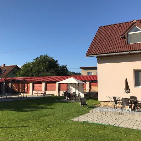 Villa Rustica Bešeňová エクステリア 写真